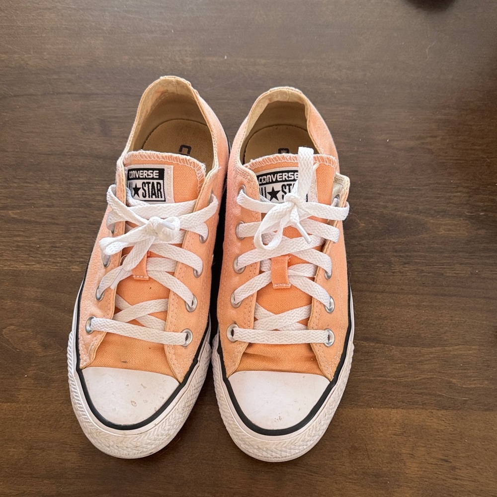 Converse Low Top Sneakers - Peach/Orange